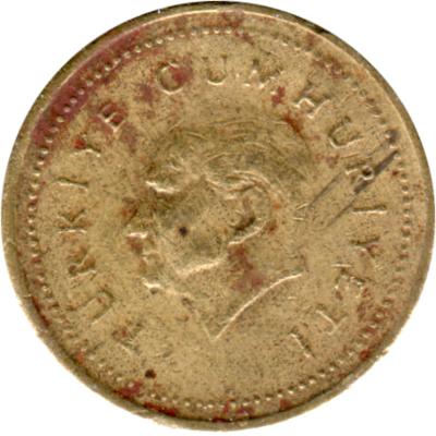 5000 Liras, 1995 Obverse